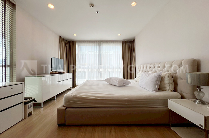 Condominium in Ploenchit 