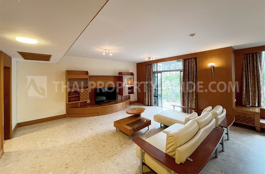Condominium for rent in Ploenchit