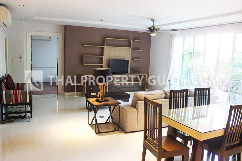 Condominium in Ploenchit 