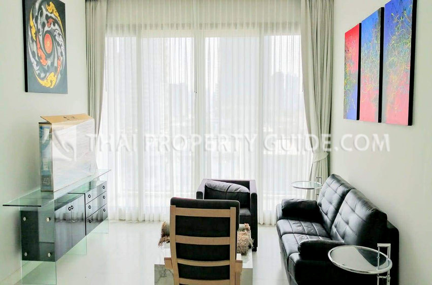 Condominium in Ploenchit 