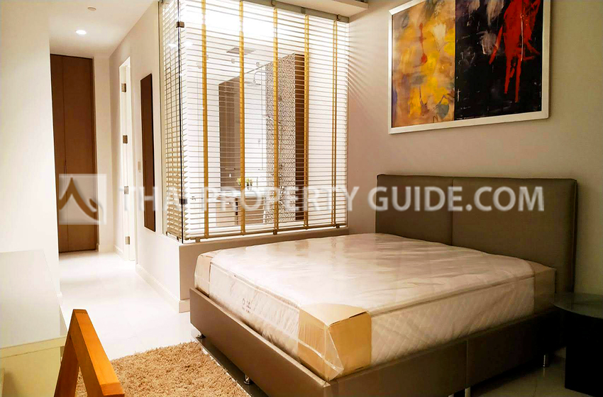 Condominium in Ploenchit 