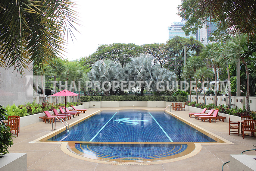Condominium in Ploenchit 