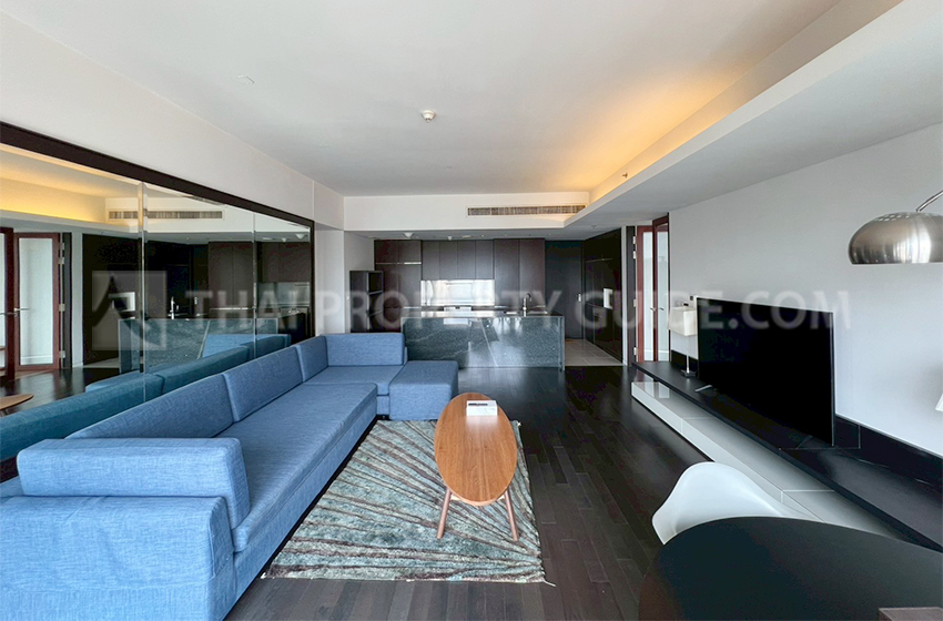 House with Shared Pool for rent in Bangnatrad