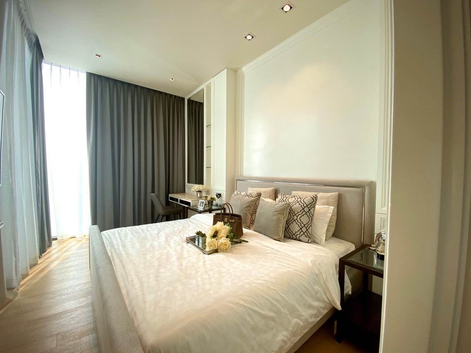 Condominium in Ploenchit 