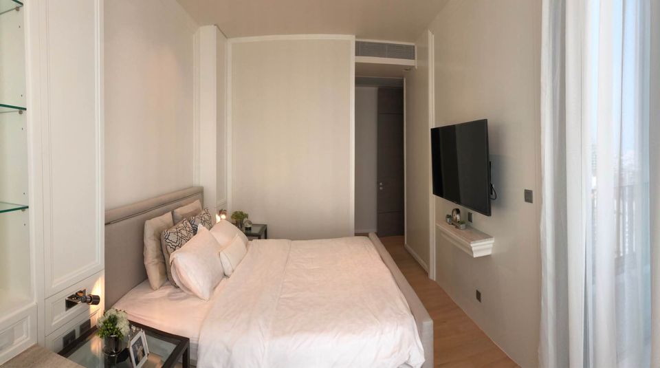 Condominium in Ploenchit 