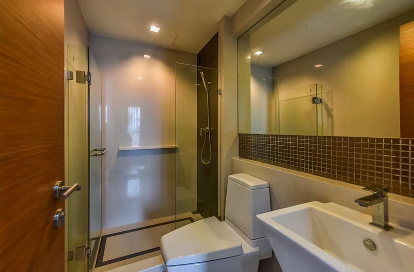 Condominium in Ploenchit 