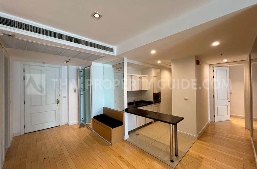 Condominium in Ploenchit : Athenee Residence 