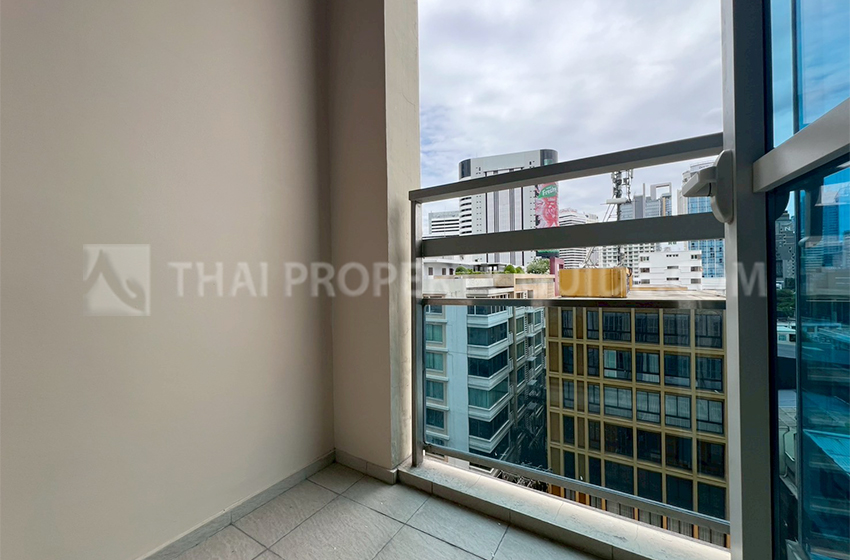 Condominium in Ploenchit : Athenee Residence 