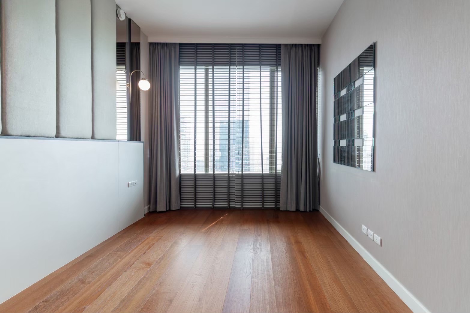 Condominium in Ploenchit 