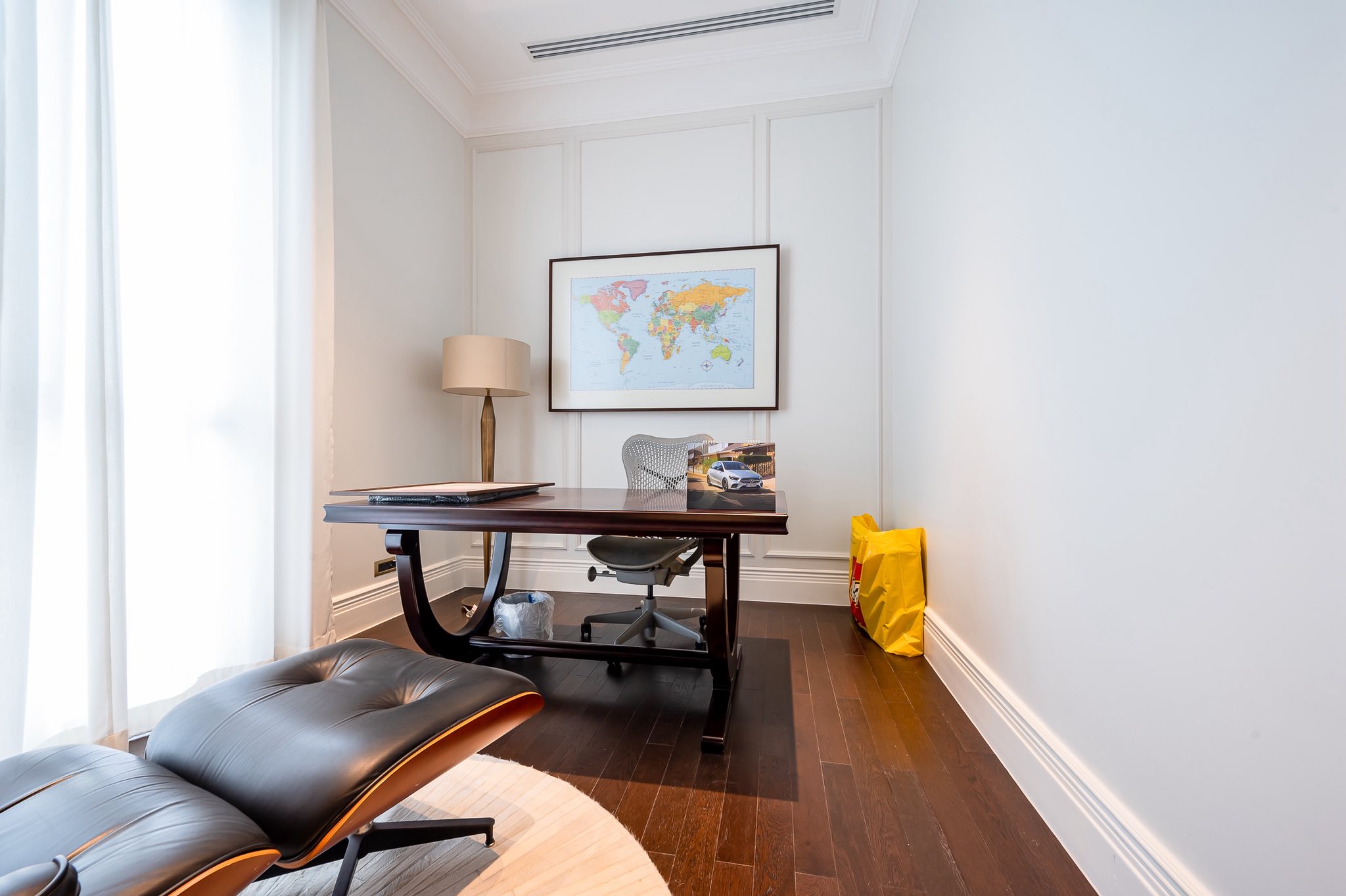 Condominium in Ploenchit 