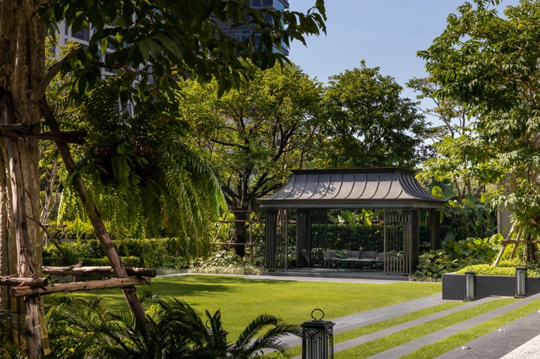 Condominium in Ploenchit 