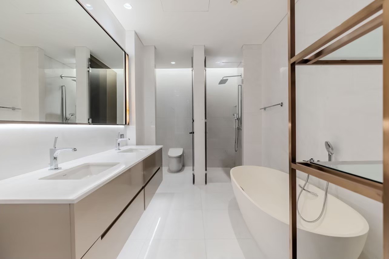 Condominium in Ploenchit 