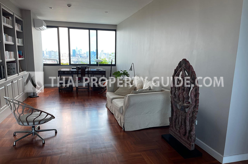 Condominium in Rama 3 