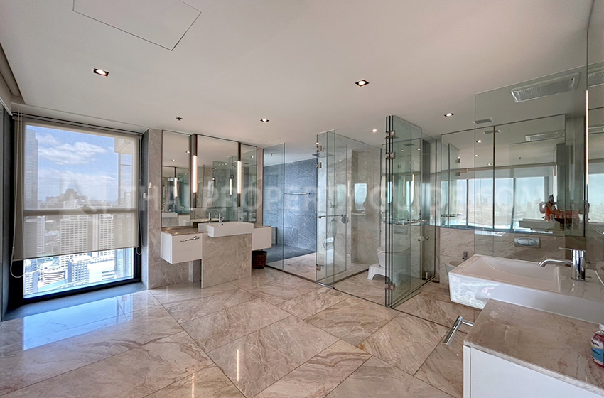 Condominium in Sathorn : The Met Sathorn 