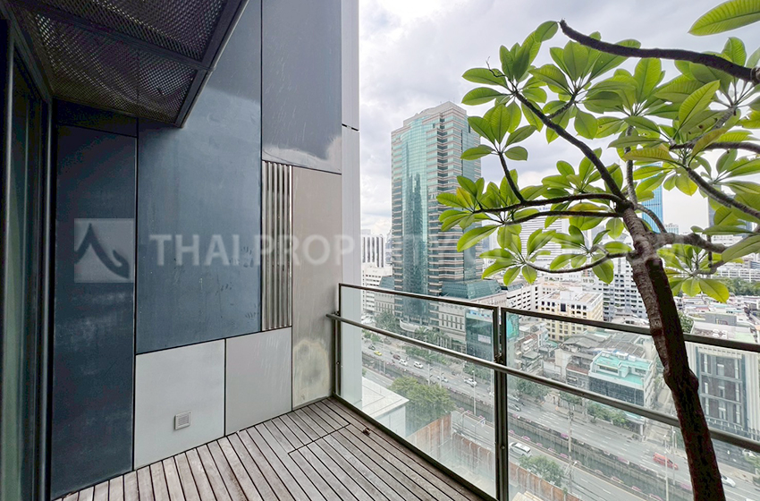 Condominium in Sathorn : The Met Sathorn 