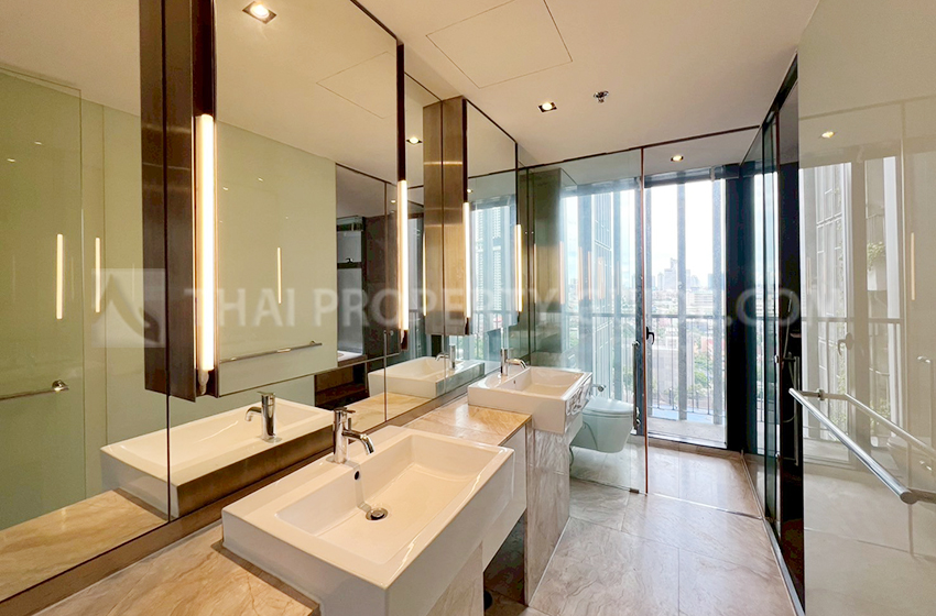 Condominium in Sathorn : The Met Sathorn 