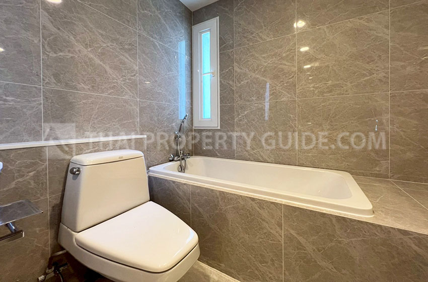 Condominium in Sathorn 