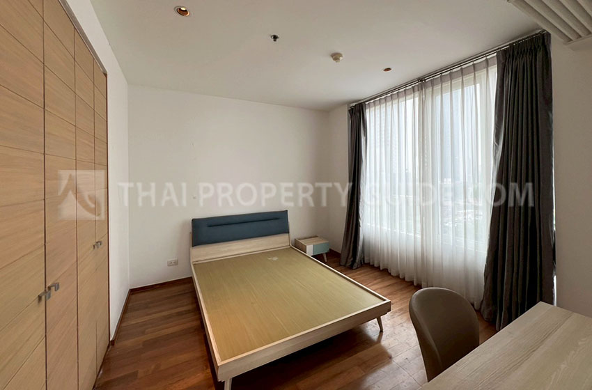 Condominium in Sathorn : The Empire Place Sathorn 