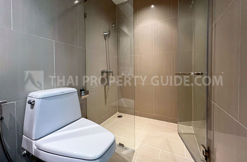 Condominium in Sathorn : The Empire Place Sathorn 