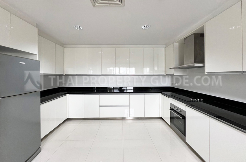 Condominium in Sathorn 