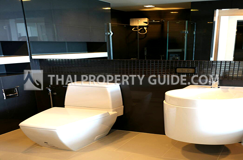 Condominium in Sathorn 