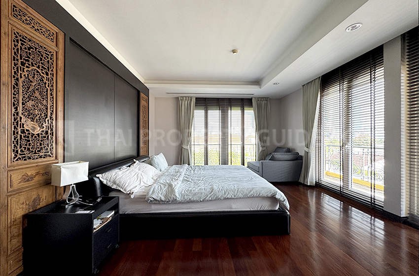 Condominium in Sathorn 