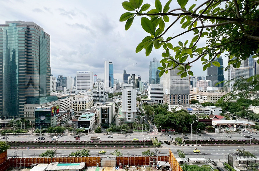 Condominium in Sathorn : The Met Sathorn 