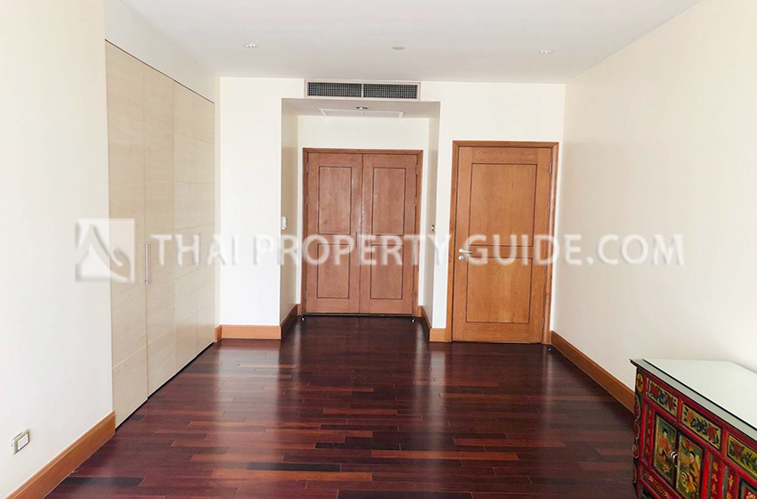 Condominium in Sathorn 