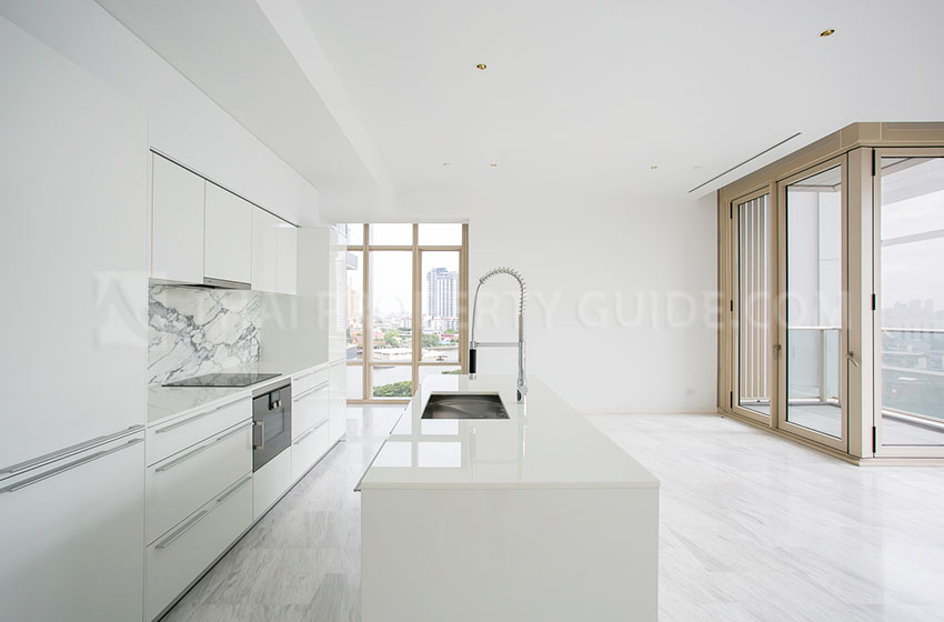 Condominium in Sathorn 