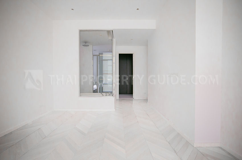 Condominium in Sathorn 