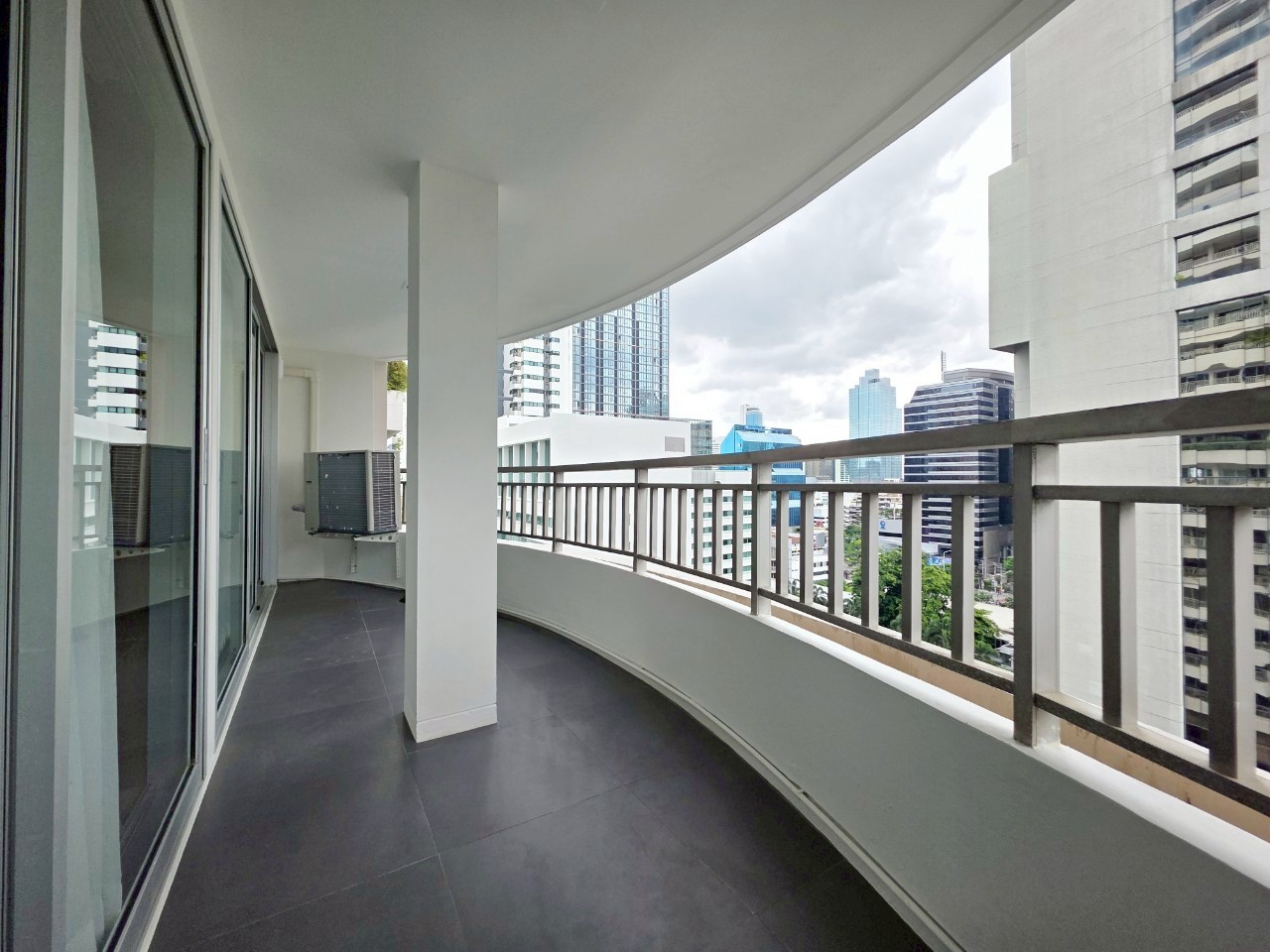Condominium in Sathorn 