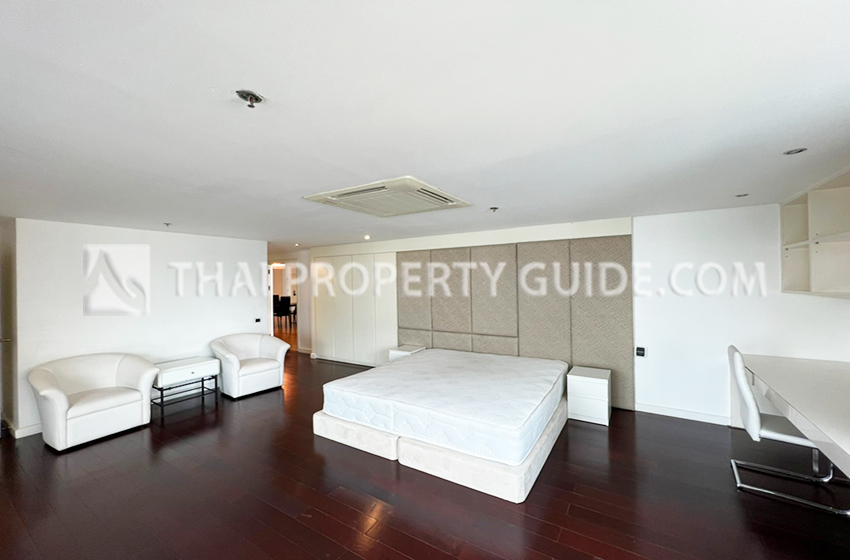 Condominium in Sukhumvit 