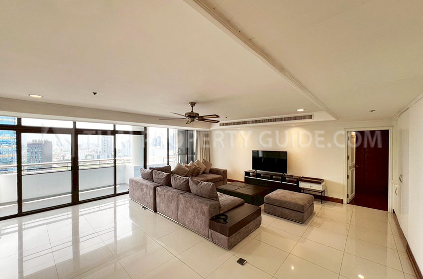 Condominium in Sukhumvit 