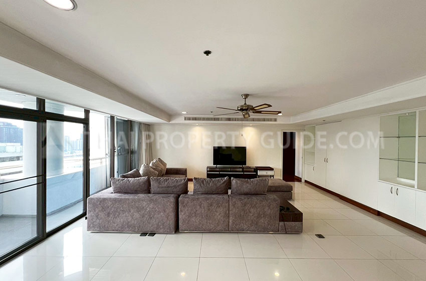 Condominium in Sukhumvit 