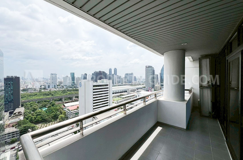 Condominium in Sukhumvit 