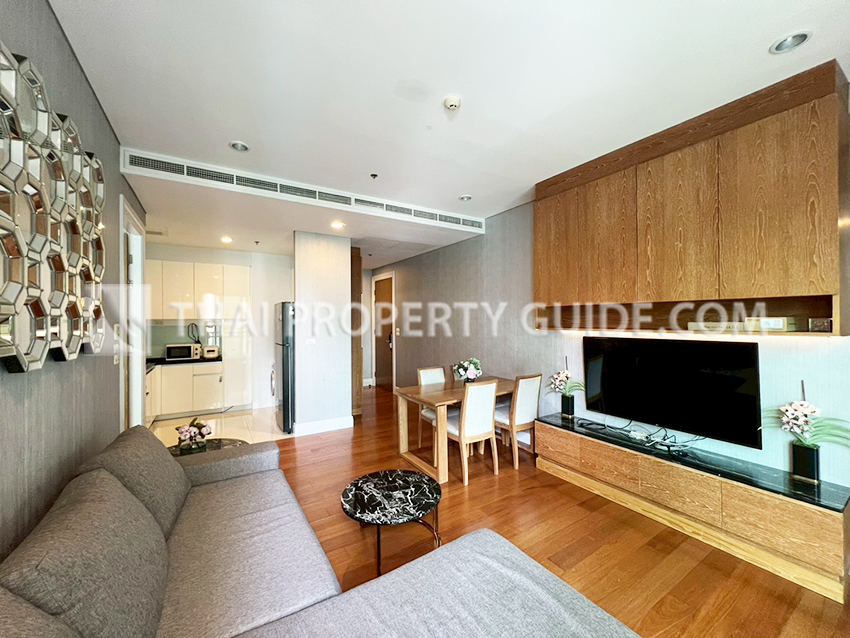 Condominium in Sukhumvit : Bright Sukhumvit 24 