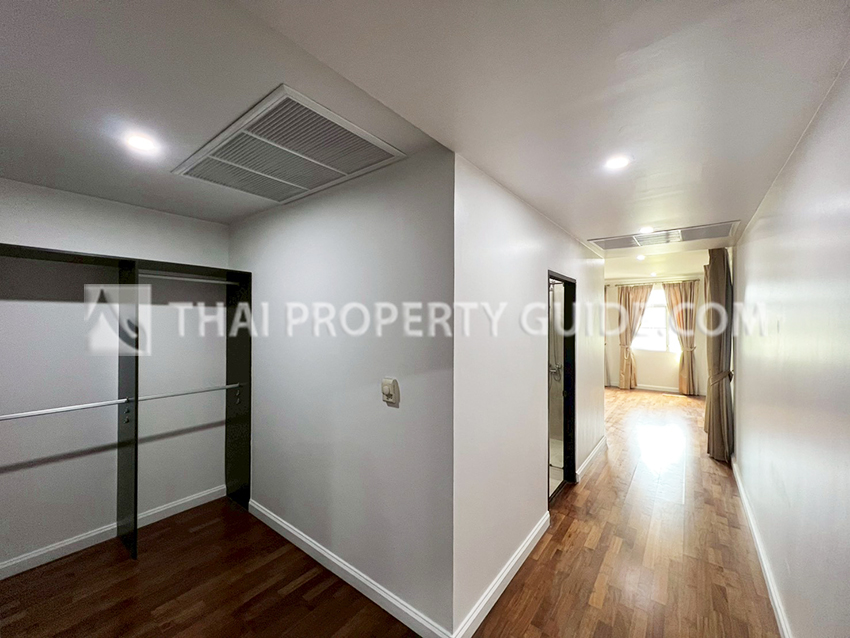 Condominium in Sukhumvit 