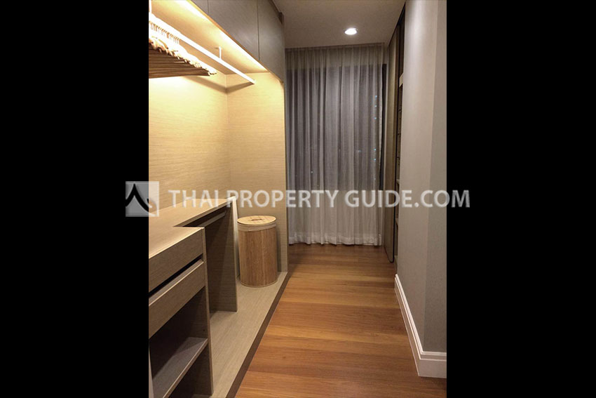 Condominium in Sukhumvit : Bright Sukhumvit 24 