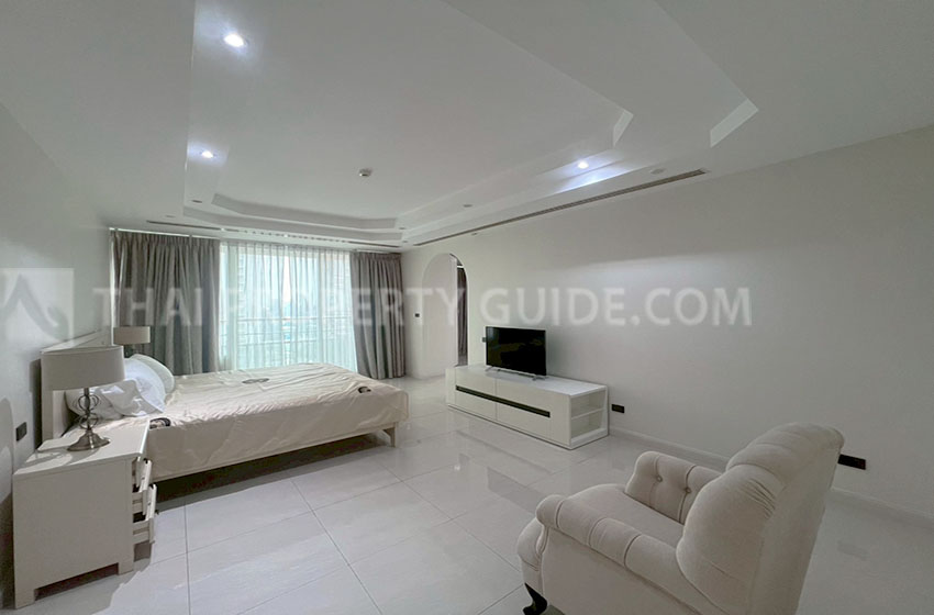 Condominium in Sukhumvit 