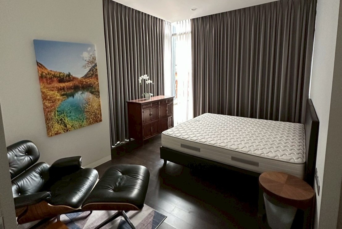 Condominium in Sukhumvit : Vittorio Condominium at Sukhumvit 39 