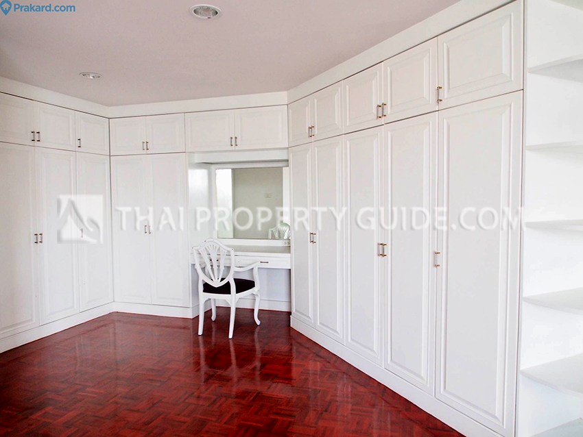 Condominium in Sukhumvit 