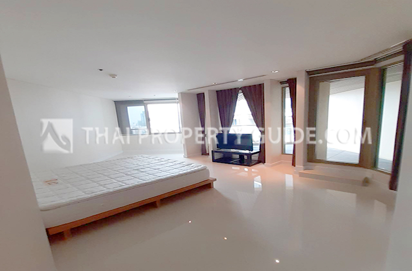 Condominium in Sukhumvit 