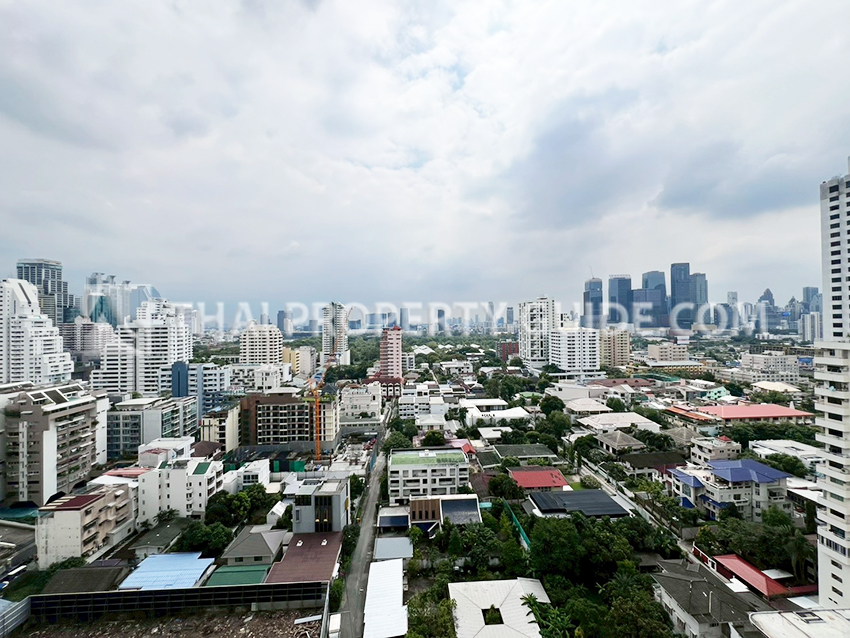 Condominium in Sukhumvit 