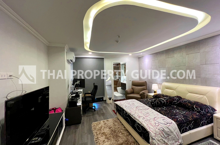 Condominium in Sukhumvit 