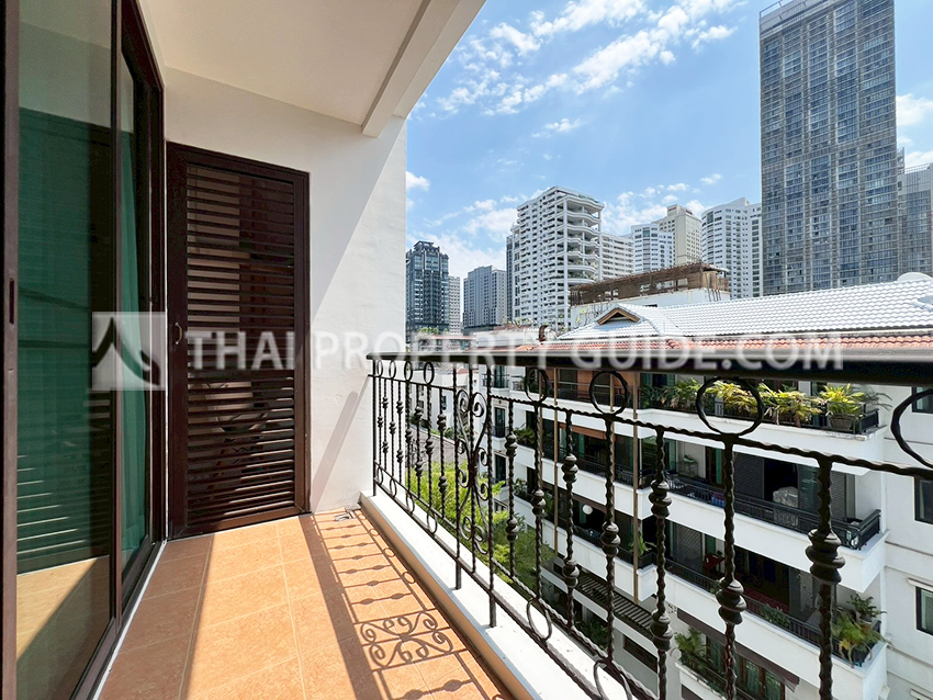 Condominium in Sukhumvit 