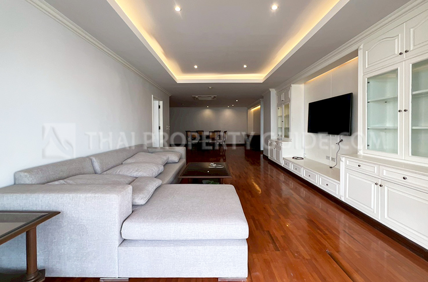 Condominium in Sukhumvit 