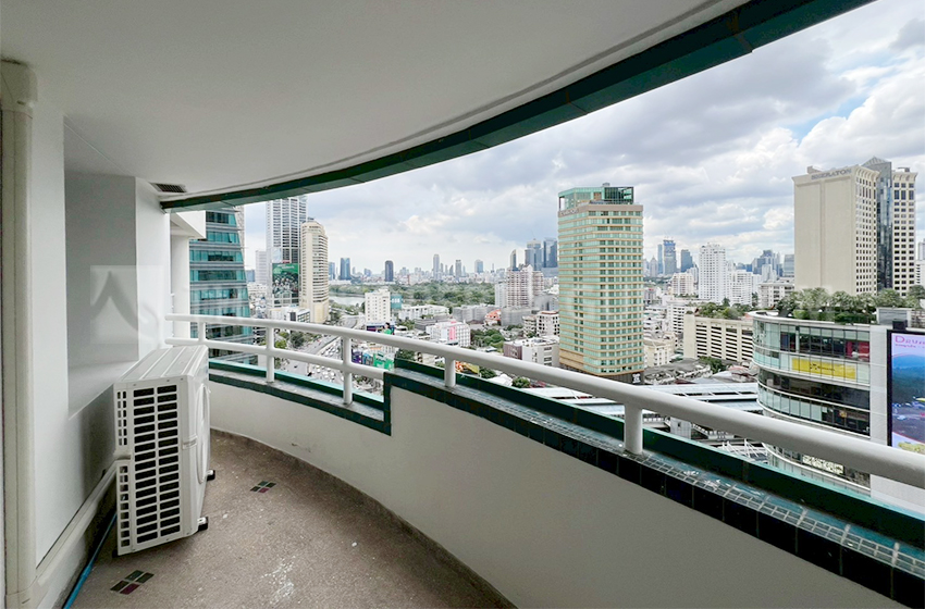 Condominium in Sukhumvit 