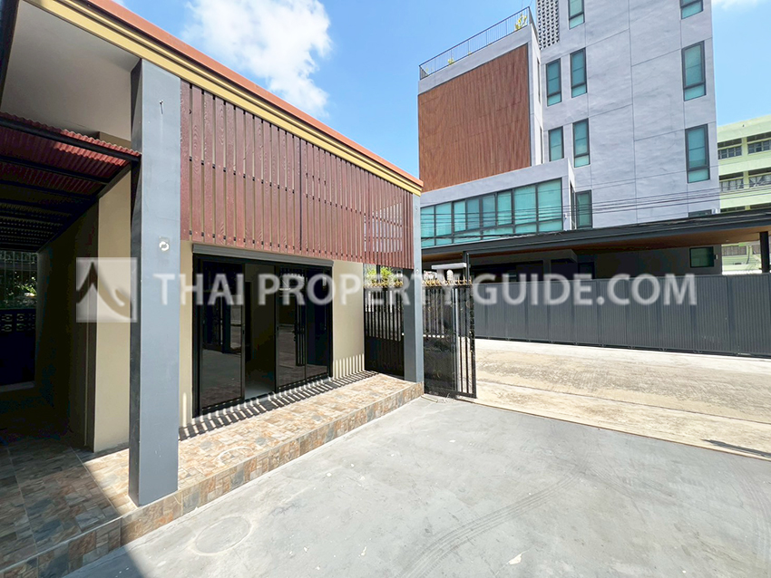 House in Sathorn 