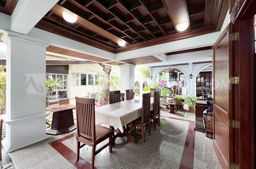 House in Sukhumvit 