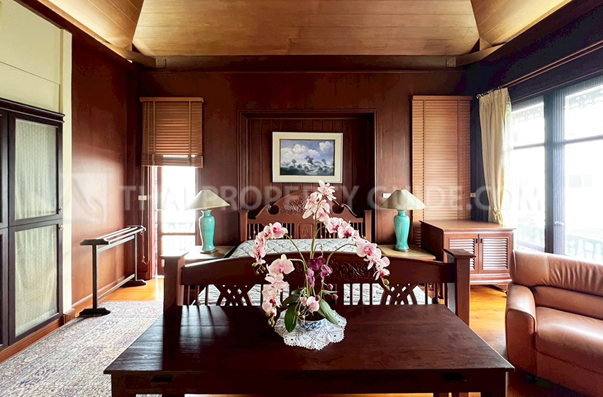 House in Sukhumvit 